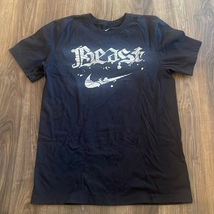 Nike tee